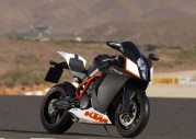 KTM RC8